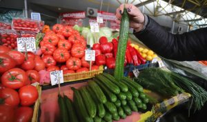 „Умното“ управление…! На пазара у нас няма български краставици