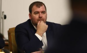 Пожелания! Министър Гечев: Играчите на пазара прекалиха. Цените могат да паднат с 30%