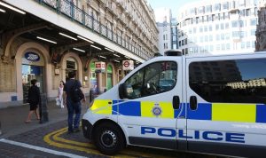 Спешни мерки! Великобритания повиши на „високо“ нивото на терористична заплаха