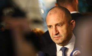 Втора серия консултации при президента