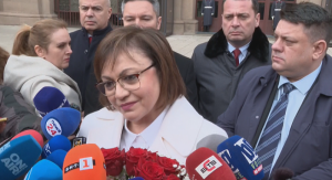 Нинова забрави с кой бе в коалиция: ПП и ГЕРБ са двете страни на една монета