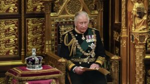 Гълъб Донев ще представлява България на коронацията на Чарлз III