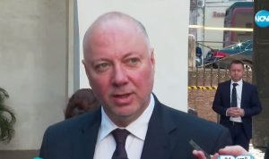 Желязков след аудиенцията при папата: Ватиканът поощрява нормализацията на политическия живот у нас