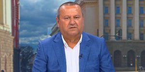 Адемов с предупреждение за пенсиите. Два капана