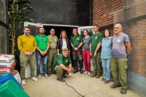 Две индийски слоници пристигнаха в столичния зоопарк (СНИМКИ/ВИДЕО)