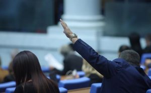 Окончателно: ДДС за ресторантьорите остава 9% и догодина