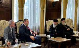 Доган и Пеевски правят социална кухня към БПЦ с лични средства