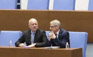 Денков и Тагарев: България не е подписала двустранно споразумение с Украйна и няма да изпраща войски на фронта