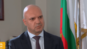 Калин Стоянов е категоричен, че полицаи не са охранявали SS club, не може да каже къде се намира Пепи Еврото