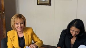 Мая Манолова: Няма да се съберем с никой, който е бил част от „сглобката“