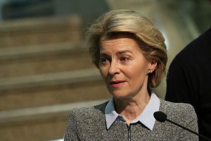 Фон дер Лайен: „Възраждане“ са приятели на Путин