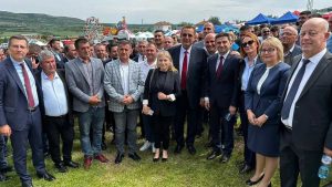 Как принцесата стана пепеляшка: Елена Йончева е събрала само 1,38% преференции в листата на ДПС
