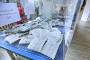 Кой за кого гласува? ПП–ДБ печели пенсионери, но губи другите, при ГЕРБ липсват младежите