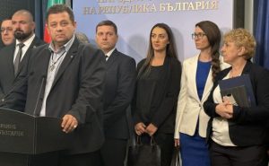 Николай Марков призова Ивелин Михайлов да се извини на депутатите от “Величие“