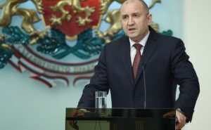 Президентът започва консултациите за съставяне на кабинет в понеделник