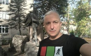Замесеният в скандала с НПМГ Ангел Янчев е преминал през 3 партии, преди да стигне до “Възраждане“