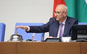 ПП-ДБ и Възраждане решават дали да подкрепят Силви Кирилов за председател на НС