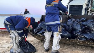 Извънредно положение в Краснодар заради разлива на петрол в Черно море