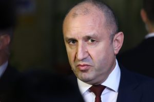 Радев се оплака, че навсякъде го питат дали няма да промени политическата обстановка