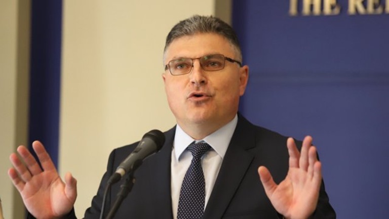 Дипломат пред Narod.bg: Вижте гафовете на посланика в САЩ Георги Панайотов, които унизиха България