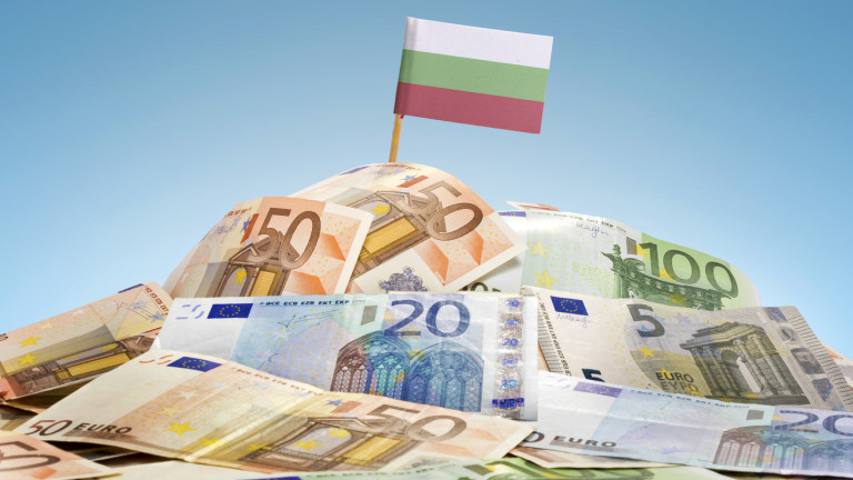 Икономист: Прозорецът за еврозоната се затваря