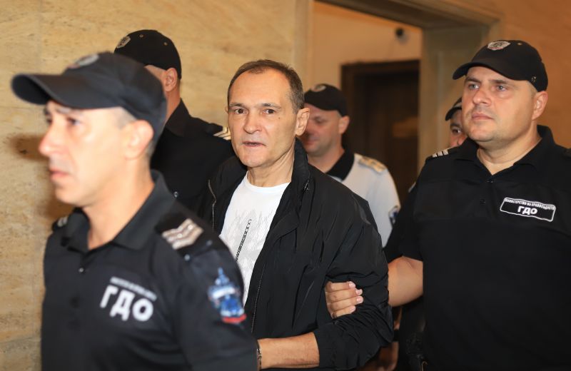 Съдът върна на прокуратурата делото срещу Васил Божков за опит за изнасилване и подбудителство към убийство