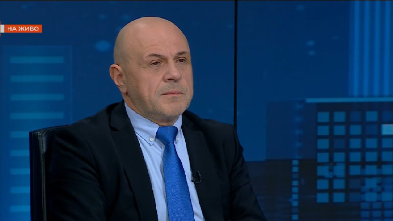 Акад. Николай Денков: ГЕРБ и „Ново начало“ саботират парите по Плана за възстановяване
