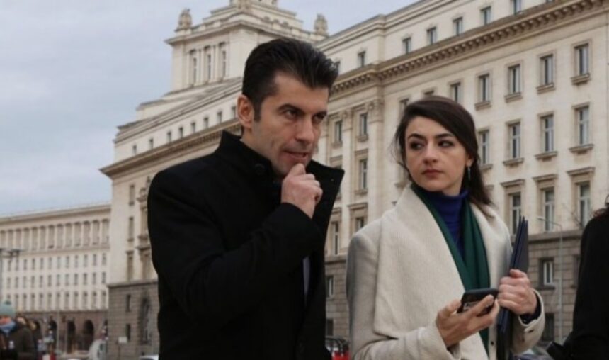АХ! Кирил Петков: Лена е една от най-смелите жени в българската политика