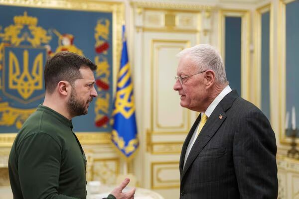 САЩ отмениха съвместната пресконференция на Зеленски и Келог (ВИДЕО)