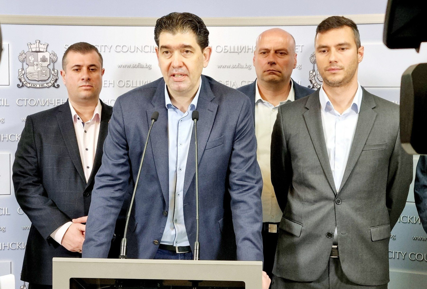 Иван Таков: За кмета Терзиев нарушаването на закона е „несъществуващ проблем“, очевидно в София имаме повод за голяма тревога