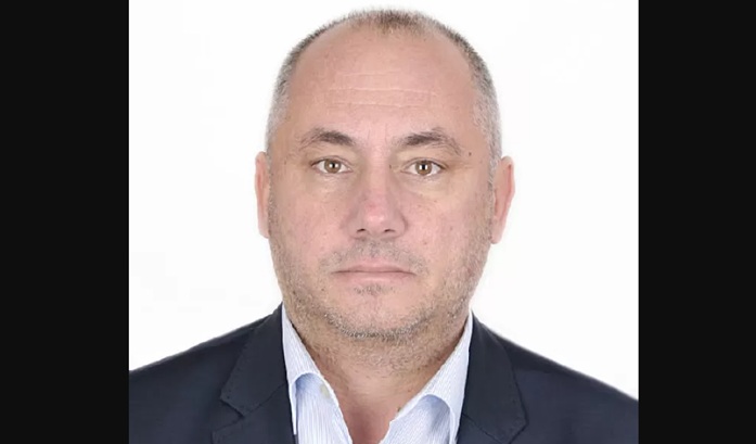 Кошмар от Васил Терзиев: Ченгето „Г-н Столевка“ вкара абсурдна норма за писане на фишове и актове в София