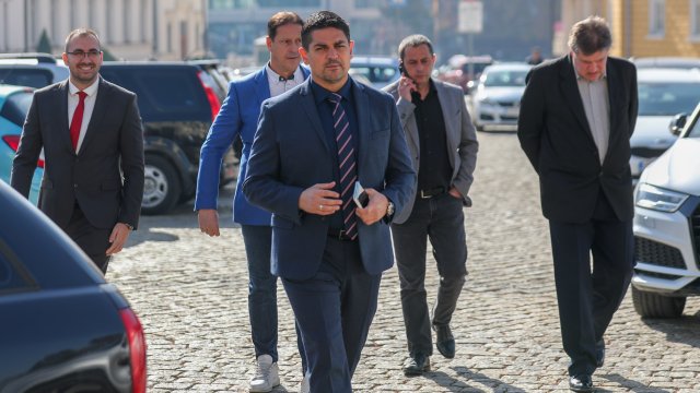 МЕЧ възкръсна в НС