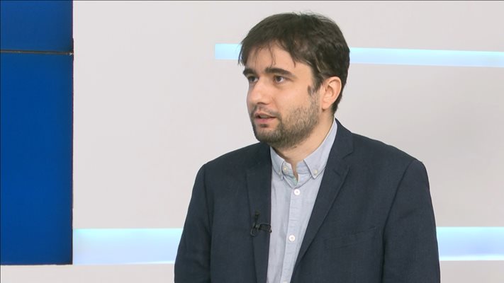 Не му пука: Божидар Божанов се отказва от депутатския си имунитет още днес