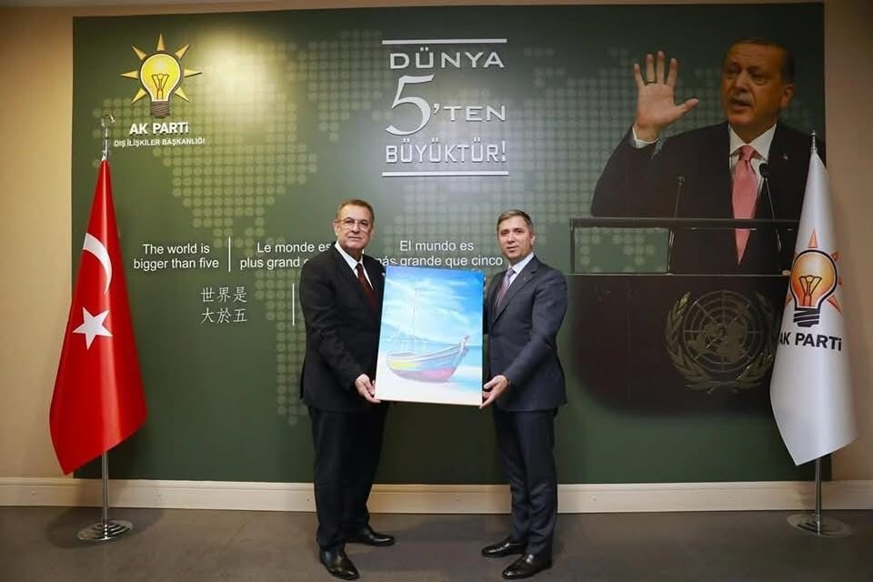 Дясната ръка на президента Ердоган в партията прие председателя на автентичното ДПС Джевдет Чакъров!