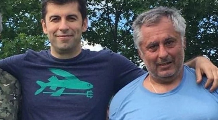 Саботаж! Кирил Петков: „Няма да строим магистрала „Струма“, татко не дава“