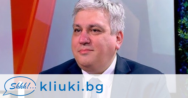 До премиера: Шефът на НСИ Атанас Атанасов полза служебна кола и шофьор, за да преподава в работно време (СИГНАЛ)