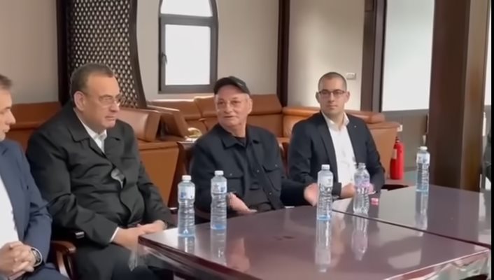 Доган изгони Джевдет Чакъров точно в Деня на космонавтиката