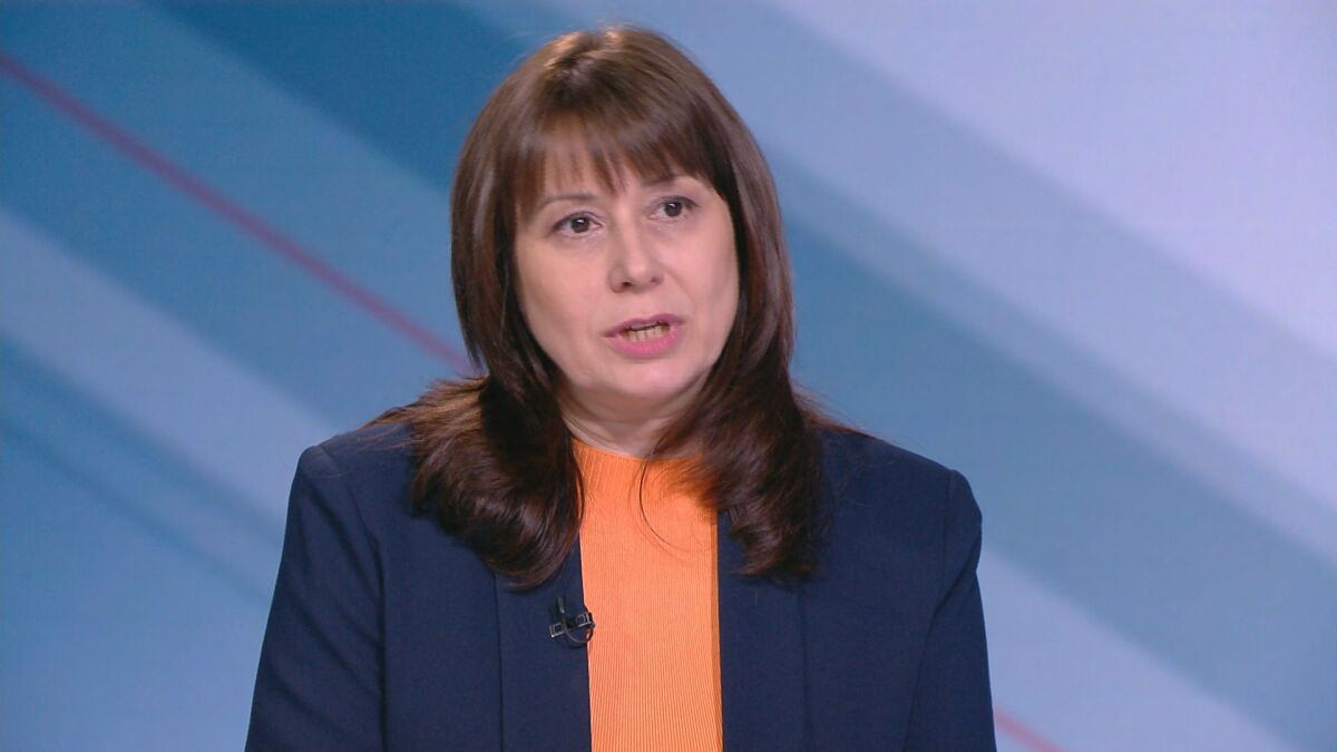 Приятелка на Томислав Дончев става омбудсман