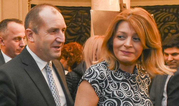 Първата дама: Румен реже лук, сълза няма