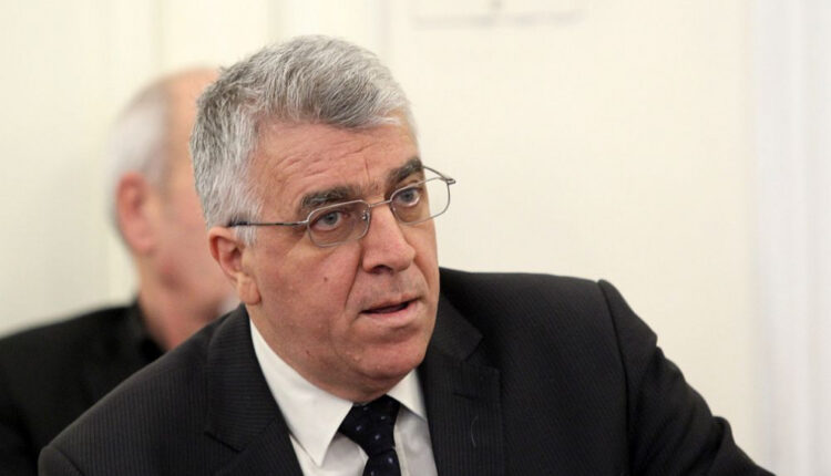 Румен Гечев напуска БСП заради референдума на президента