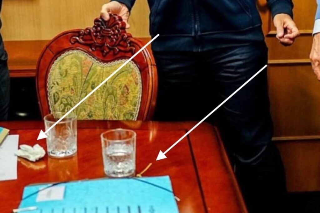Скандал във влака за Киев: Бяло пликче и „лъжичка за пудра“ в ръцете на Мерц и Макрон (ВИДЕО)