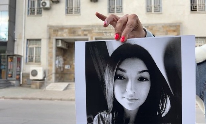 Туин Пийкс! Каква е истината за мистериозното убийство на 17-годишната Магдалена?