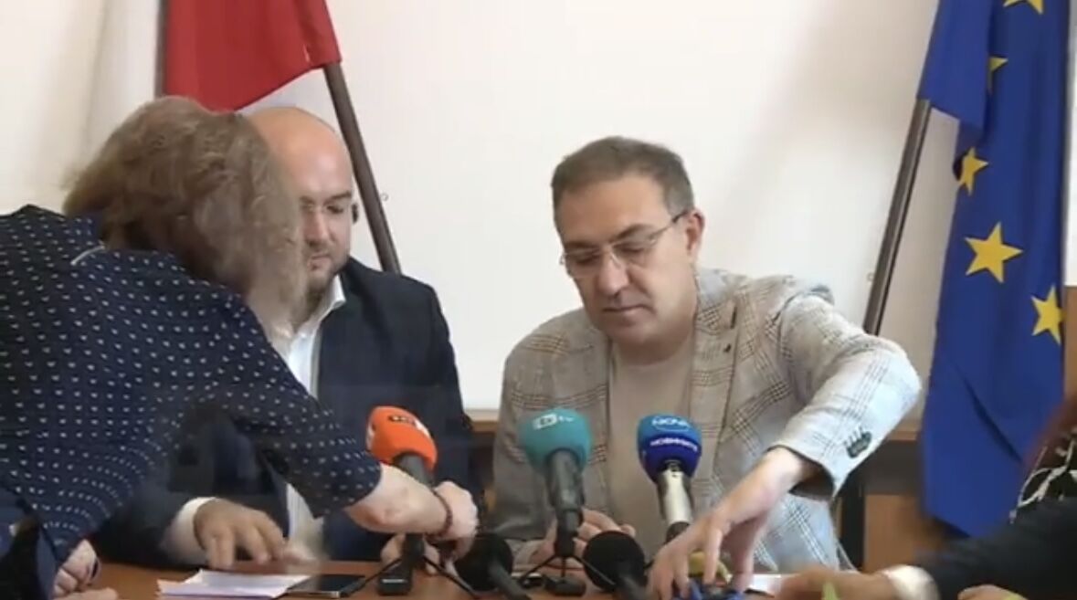 Еврозона ли? Цирк Дьо Гуци открил социални домове на ужасите под носа си в собствения си град! Оставка!