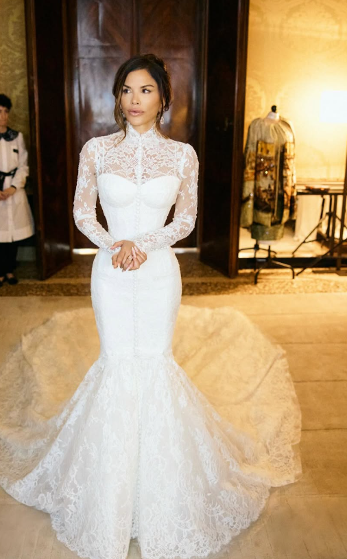 Какво носеха звездите на заключителното парти на сватбата на Безос и Лорън – Снимки