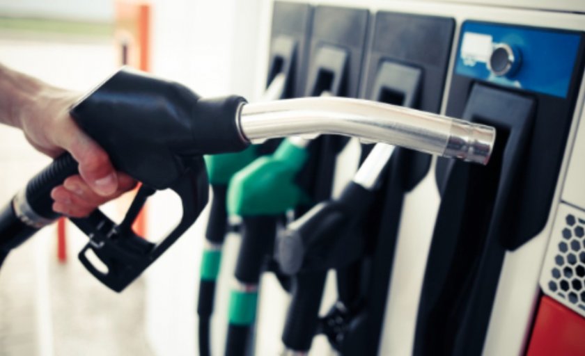 НАП и КЗП спят, а цената на горивата ХВЪРЧАТ до небесата