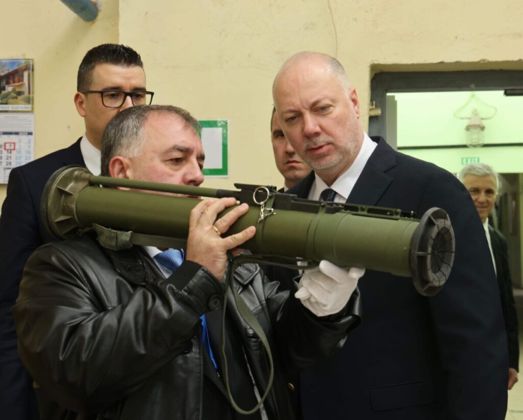Очаквайте през юли жега: Желязков си тръгва, идва пак Главчев!