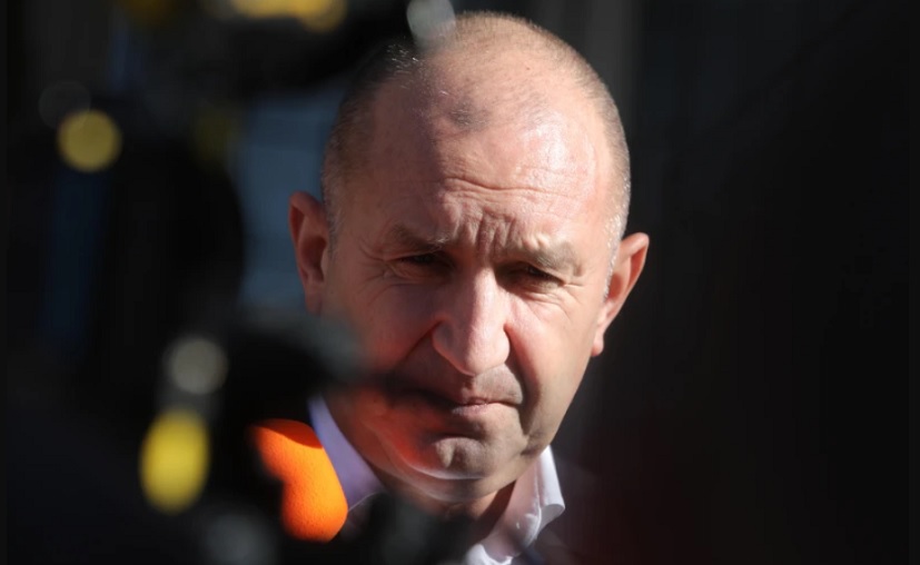 Румен Радев слага военен начело на МВР