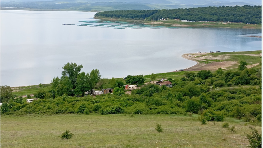 Всички постройки на язовир „Огоста“ край Монтана са незаконни