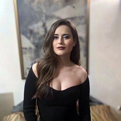 Дъщерята на Мариана Векилска и Георги Донков се сгоди