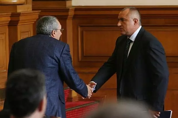 Иван Костов иска общ кандидат – президент с Бойко Борисов и ГЕРБ! Пеевски изпада зад борда